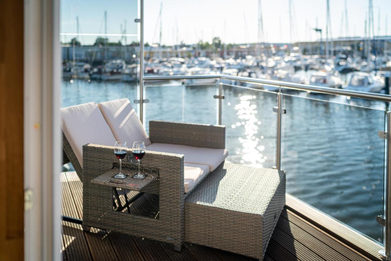 Resort Schwimmende Haeuser Im Baltic Sea