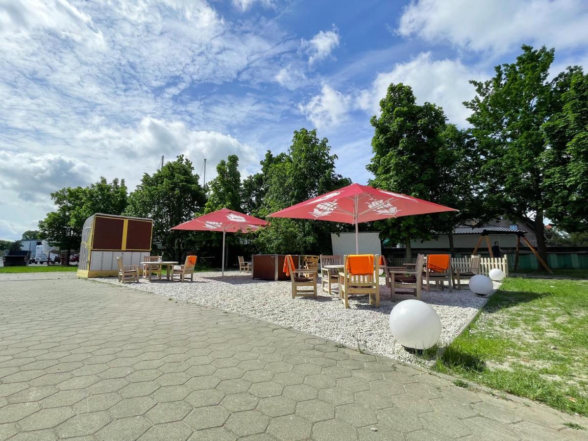 Resort Schwimmende Haeuser Im Baltic Sea Kroslin