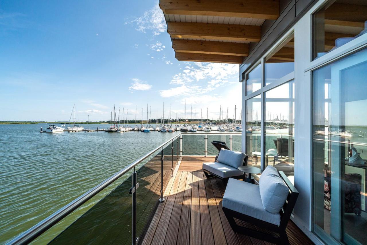 Schwimmende Haeuser Im Baltic Sea 5*