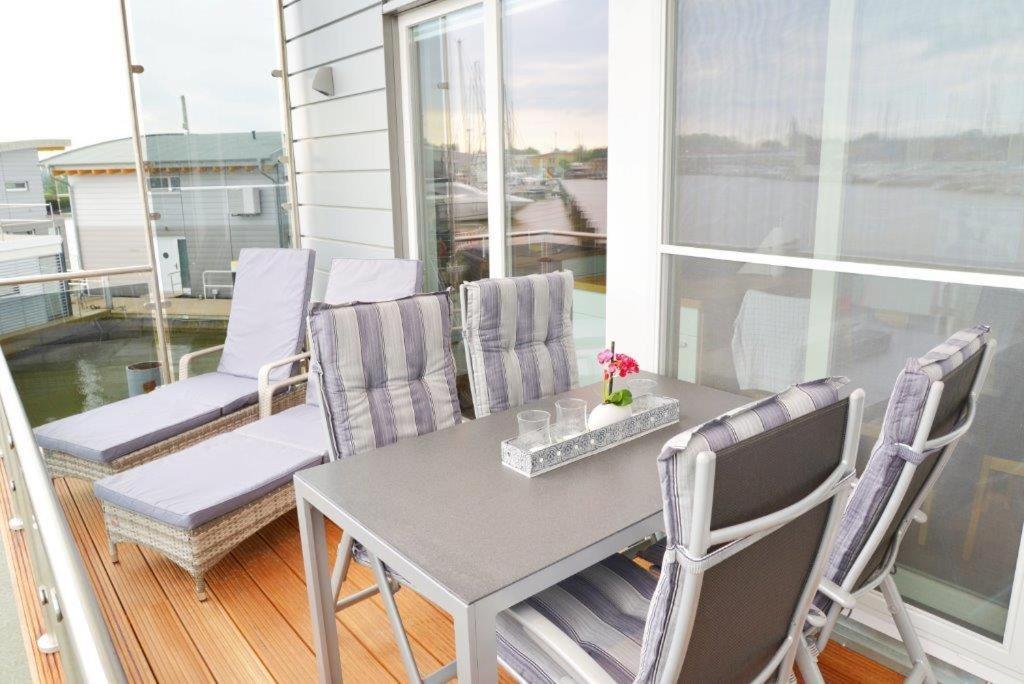 Schwimmende Haeuser Im Baltic Sea Feriested 5*