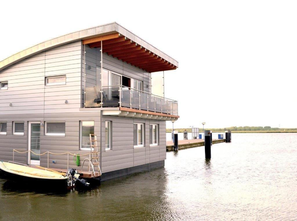 Schwimmende Haeuser Im Baltic Sea 5* Kroslin