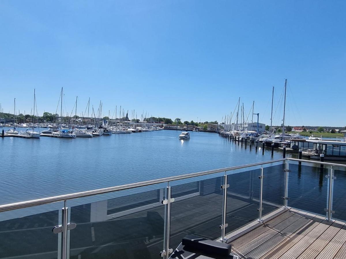Schwimmende Haeuser Im Baltic Sea Resort